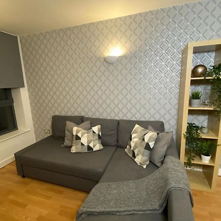 Westone Aspect Sheffield Luaran gambar